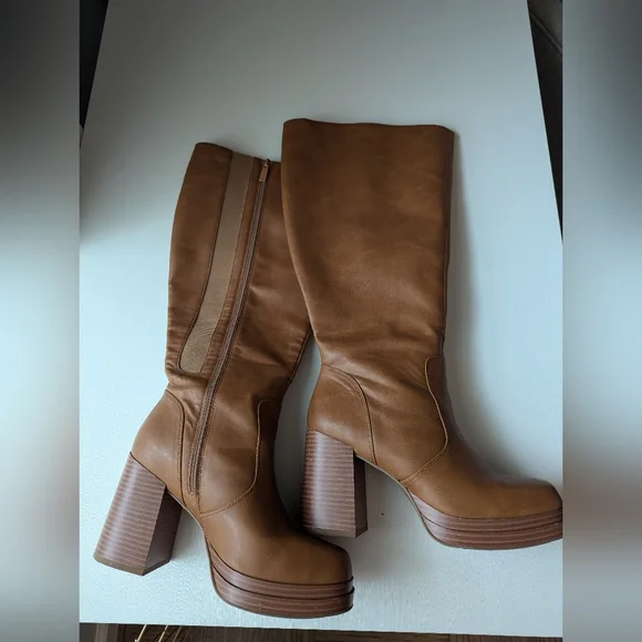 torrid Brown Platform Over-the-Knee Boots - Picture 1 of 7